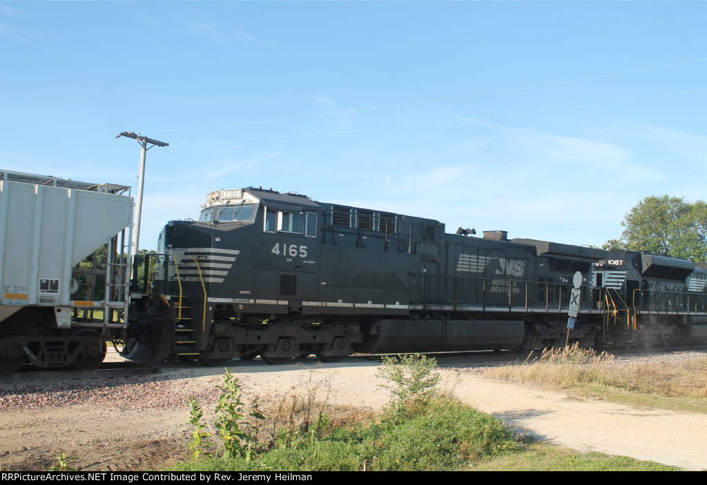 NS 4165 (2)